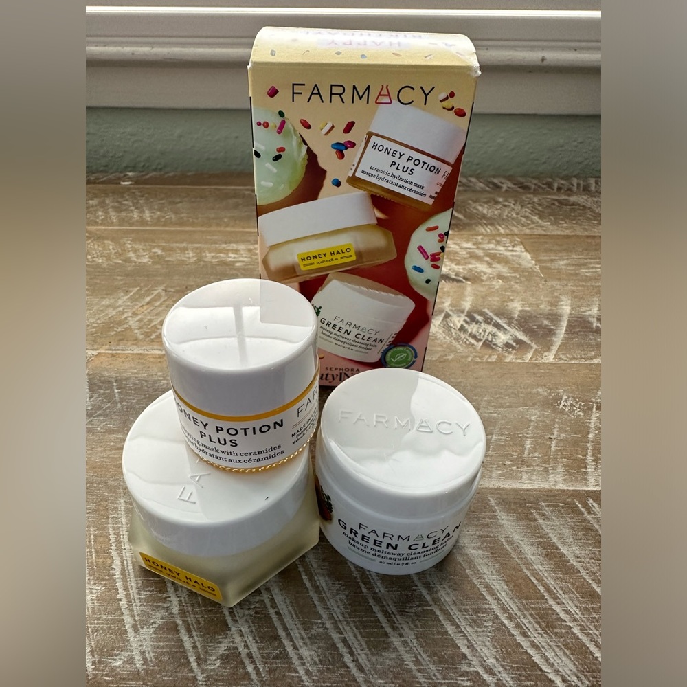Farmacy Clean Skincare Birthday Gift Set by Sephora NEW